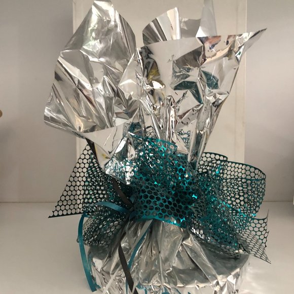Lot 0f 10 Centerpiece Table Decorations Mylar with Teal Glittery Metallic Ribbon - Picture 2 of 7